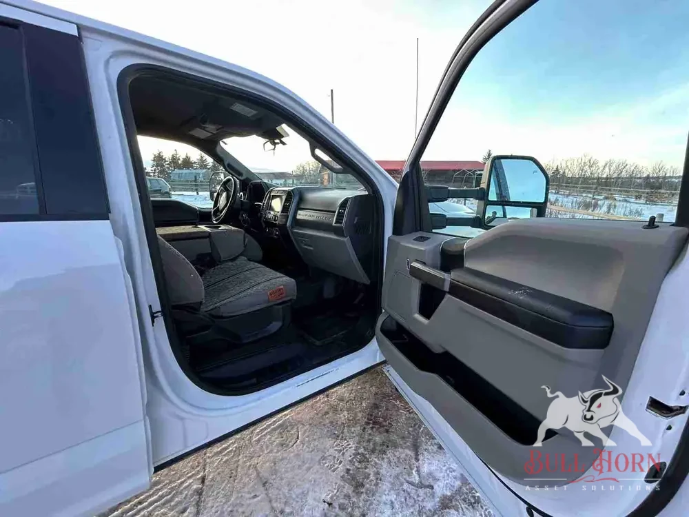 Mini Stand Alone Snubbing Units w/ 2019 Ford F550 Haul Truck