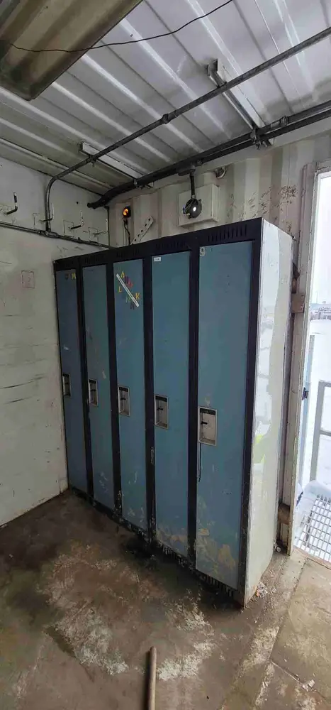 2006 Doghouse 42ft