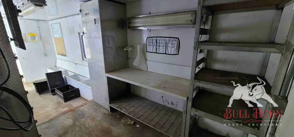 2006 Doghouse 42ft
