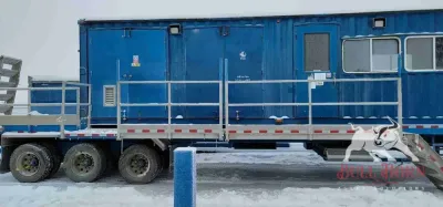 2006 Doghouse 42ft