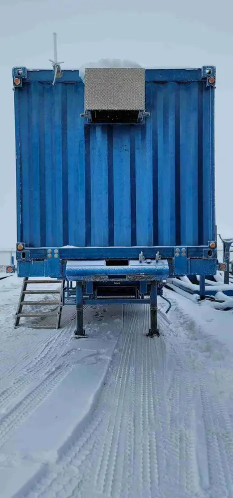 2006 Doghouse 42ft