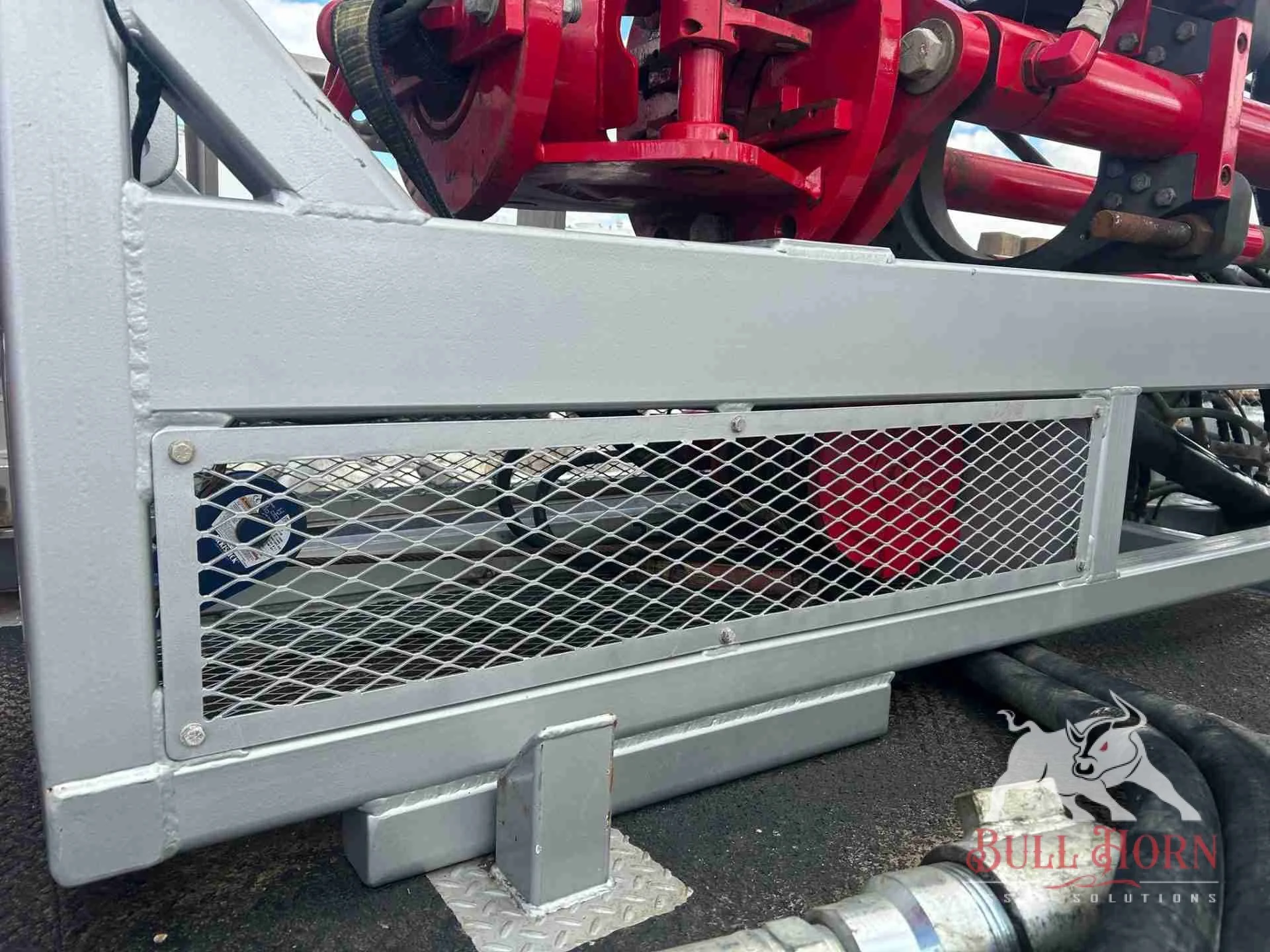 Mini Stand Alone Snubbing Units w/ 2019 Ford F550 Haul Truck