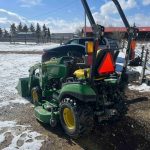 2019 John Deere 1025R