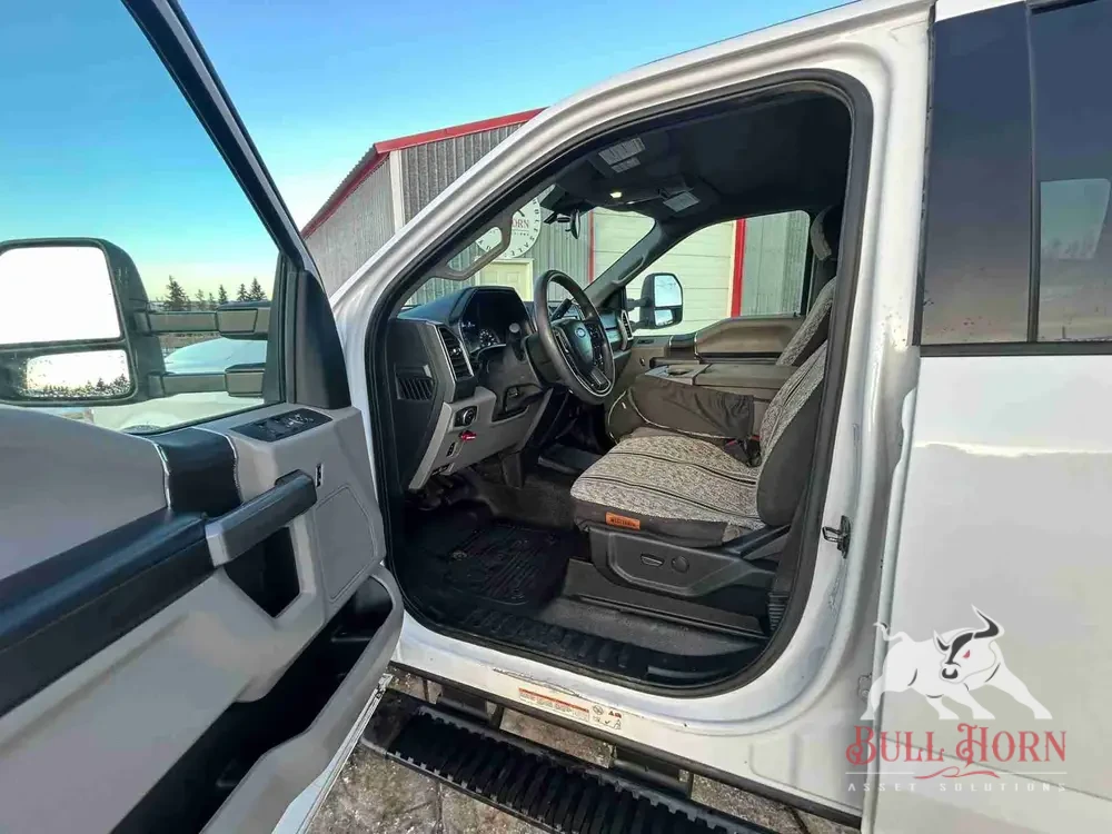 2019 John Deere 1025R