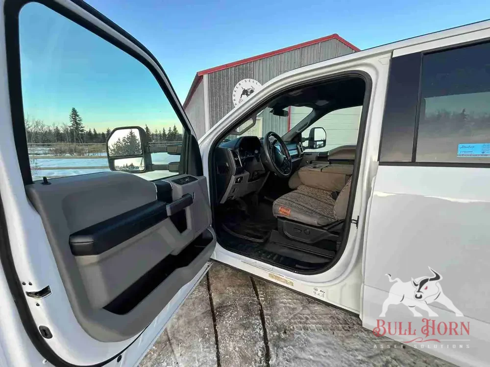 Mini Stand Alone Snubbing Units w/ 2019 Ford F550 Haul Truck