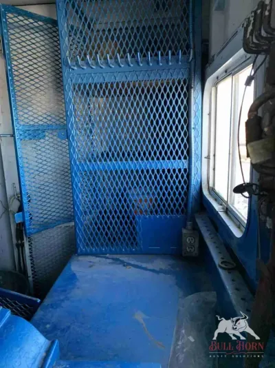 2006 Doghouse 42ft