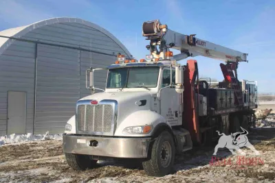2006 Peterbilt 335