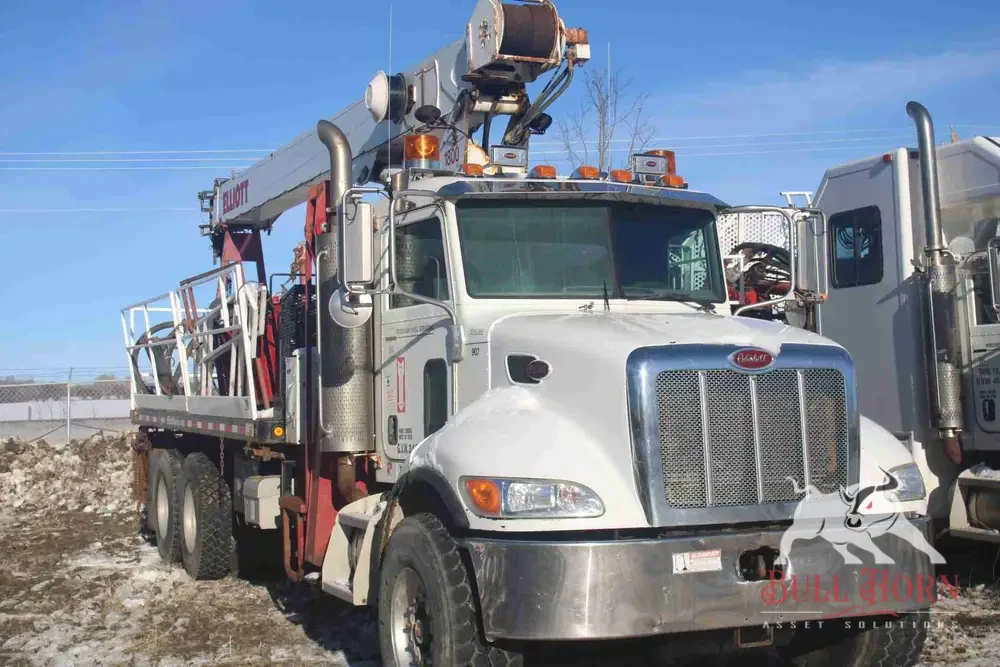 2006 Peterbilt 335