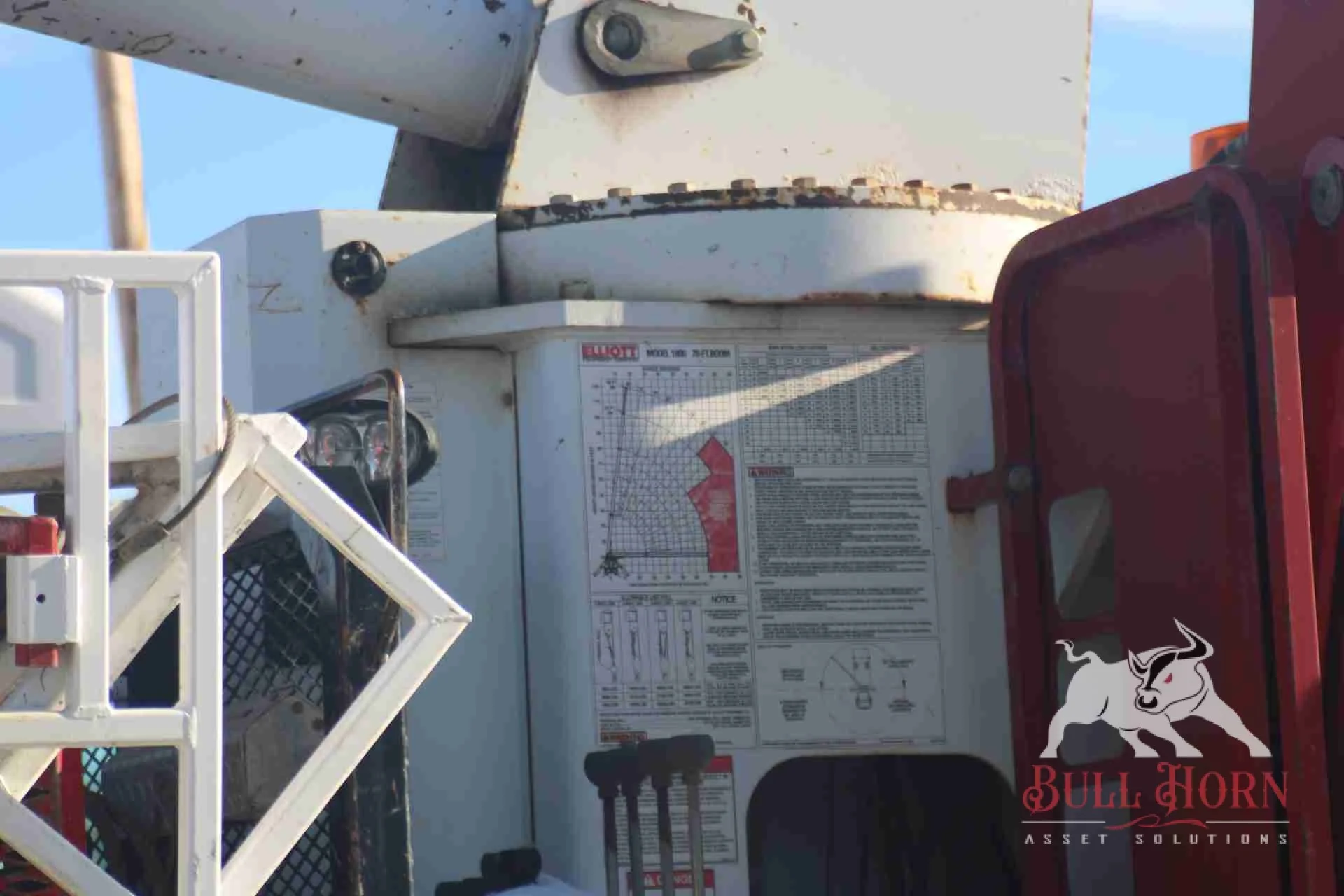 2006 Peterbilt 335