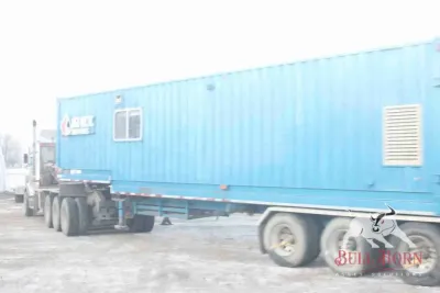 2005 Doghouse 42ft