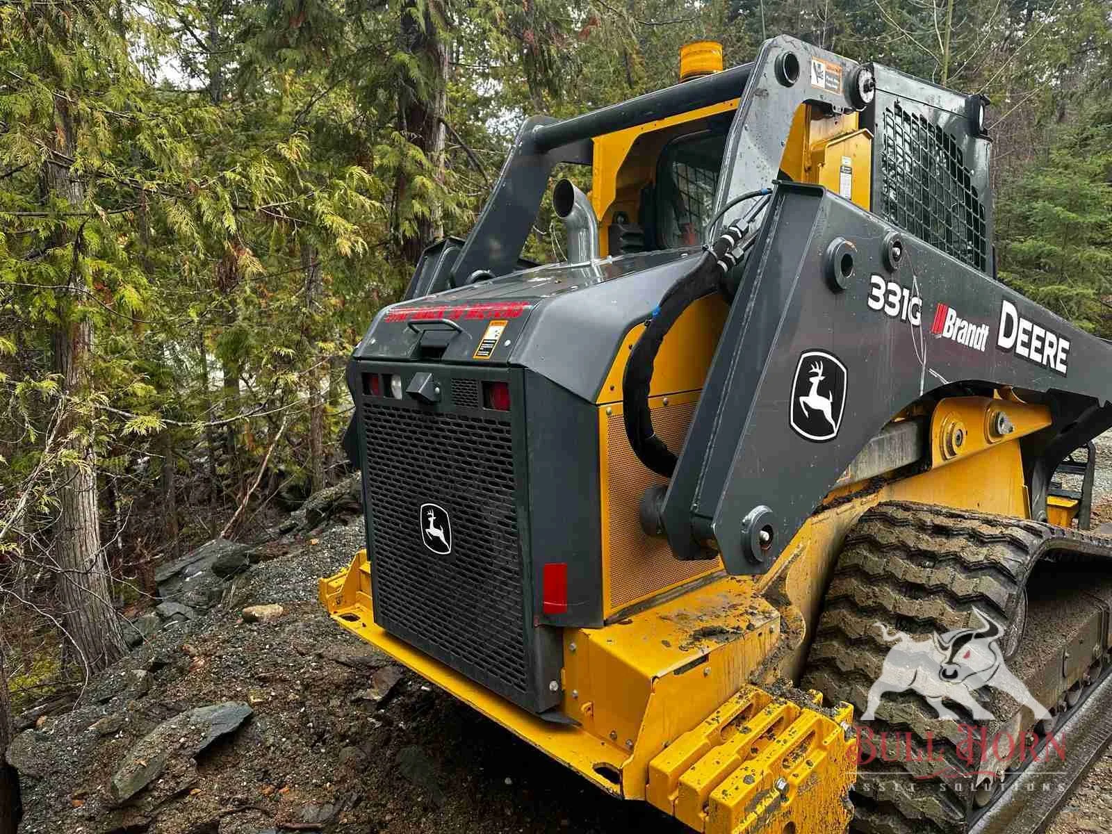 2019 John Deere Skid steer 331G