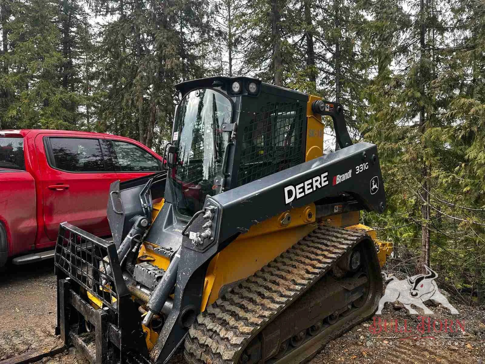 2019 John Deere Skid steer 331G