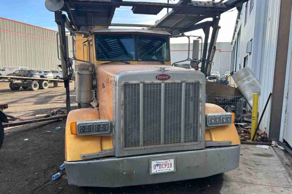 2007 Peterbilt Car Hauler