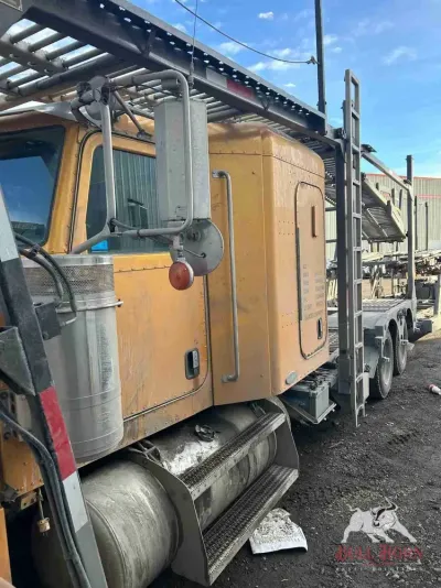 2007 Peterbilt Car Hauler
