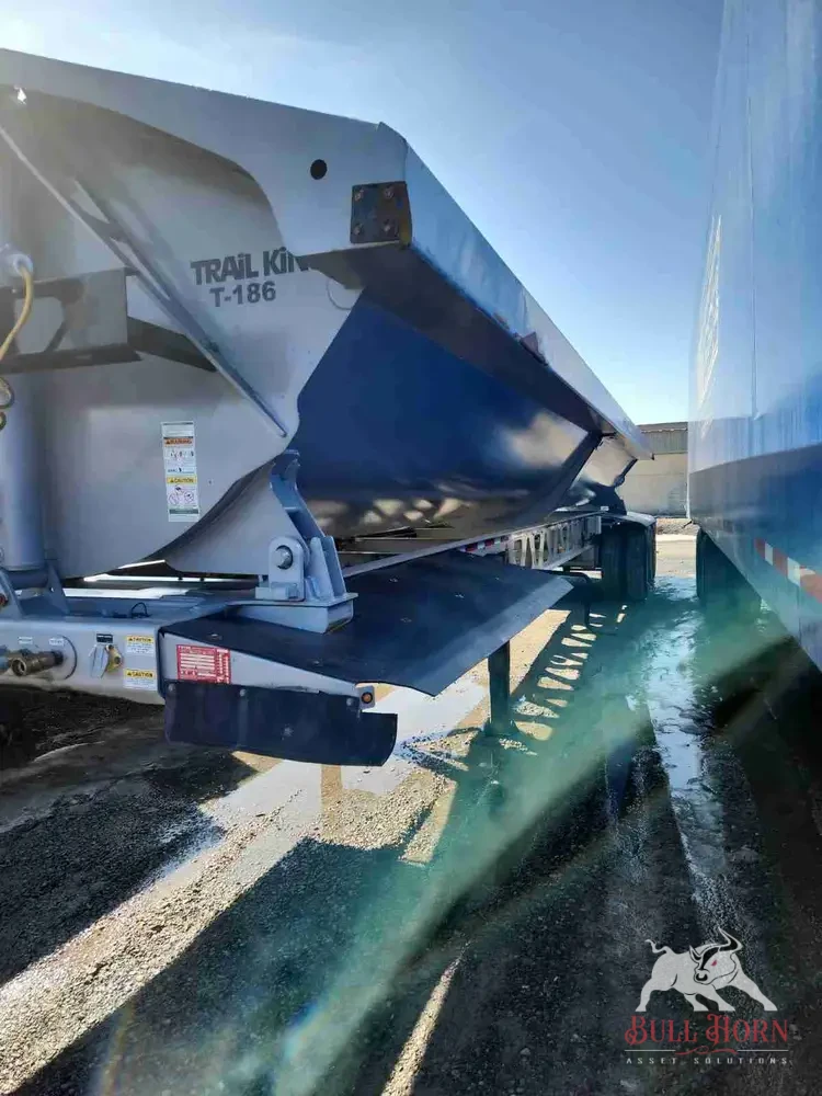 2021 Trail King Dump Trailer