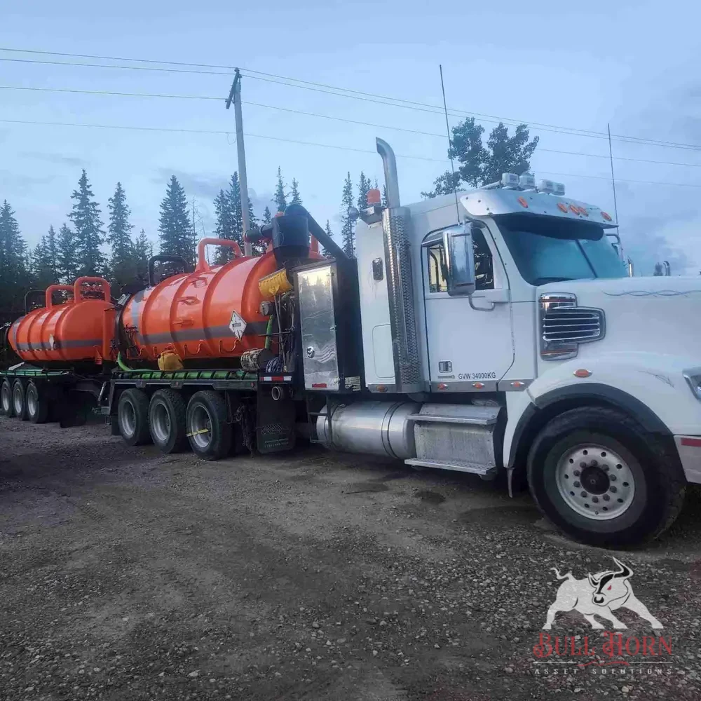 2014 Freightliner w/ a 16m3 Tank