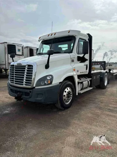 2016 Freightliner Cascadia