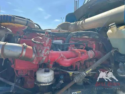 2010 Kenworth T800 w/ 2008 SJ Petro 300 Pump Truck