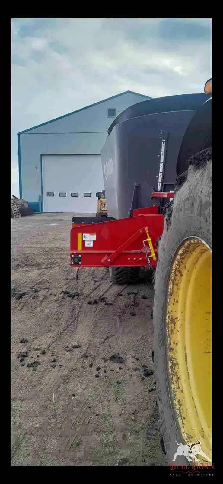 Twin Vertical Mixing Screws