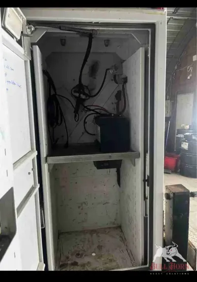 2016 Ram 5500 Service Body w/ Crane
