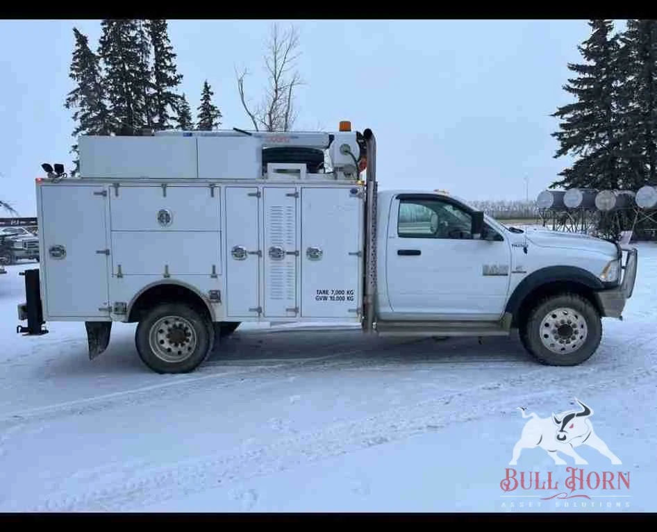 2016 Ram 5500 Service Body w/ Crane