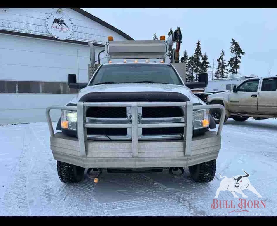 2016 Ram 5500 Service Body w/ Crane
