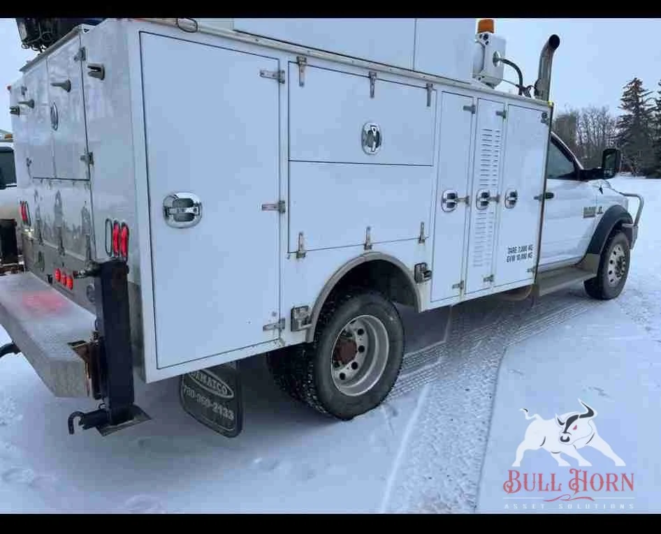 2016 Ram 5500 Service Body w/ Crane