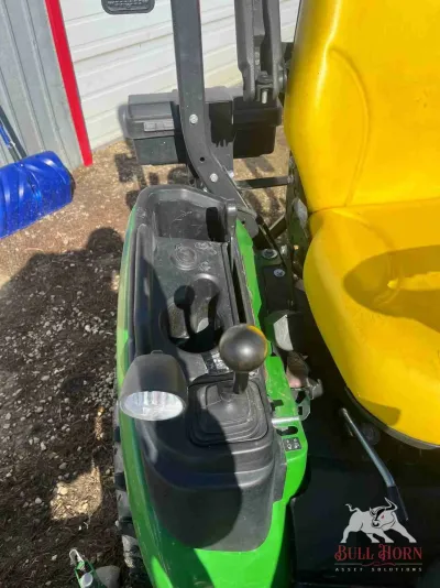 2019 John Deere 1025R