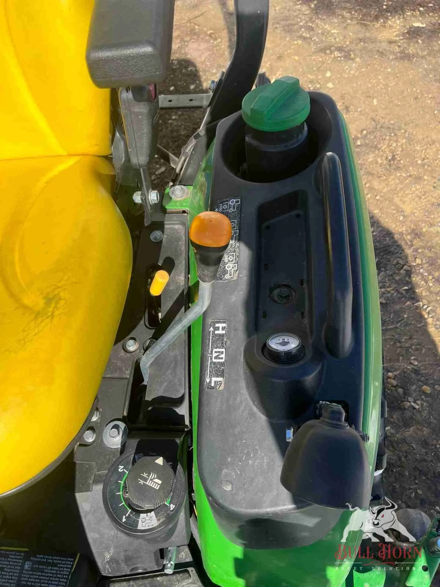 2019 John Deere 1025R