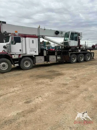 2010 Kenworth Boom Truck
