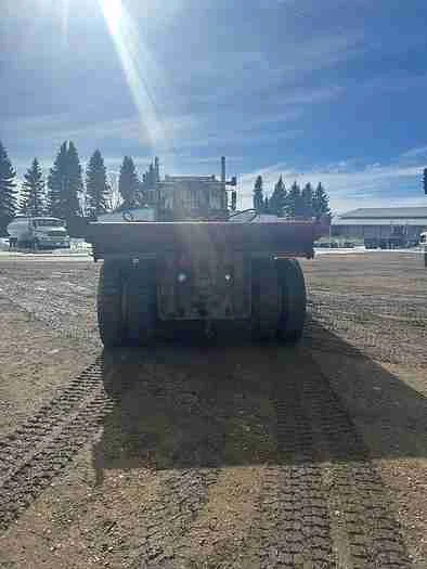 2002 Kenworth C500 Bed Truck