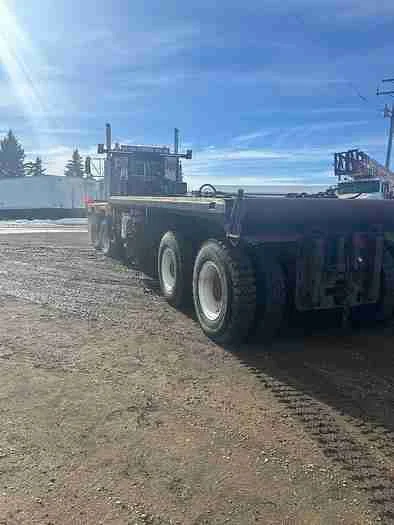 2002 Kenworth C500 Bed Truck