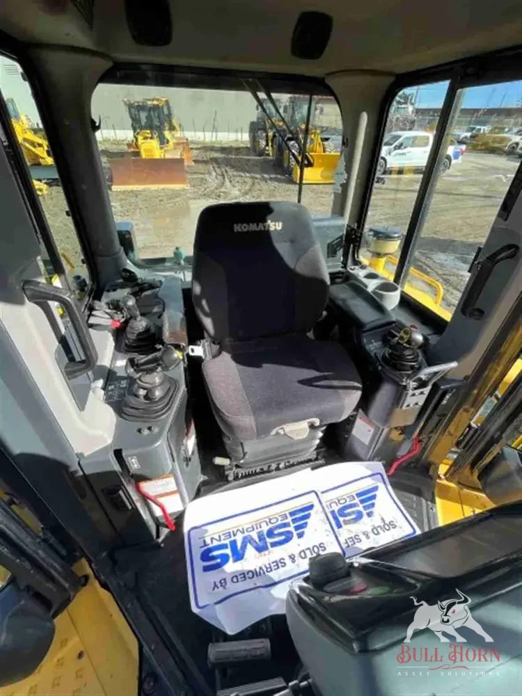 2016 Komatsu D65PXI-18