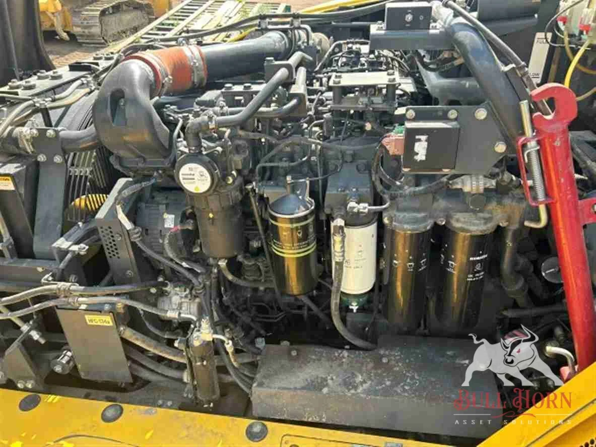 2016 Komatsu HM400-5