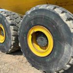2016 Komatsu HM400-5