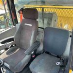 2016 Komatsu HM400-5