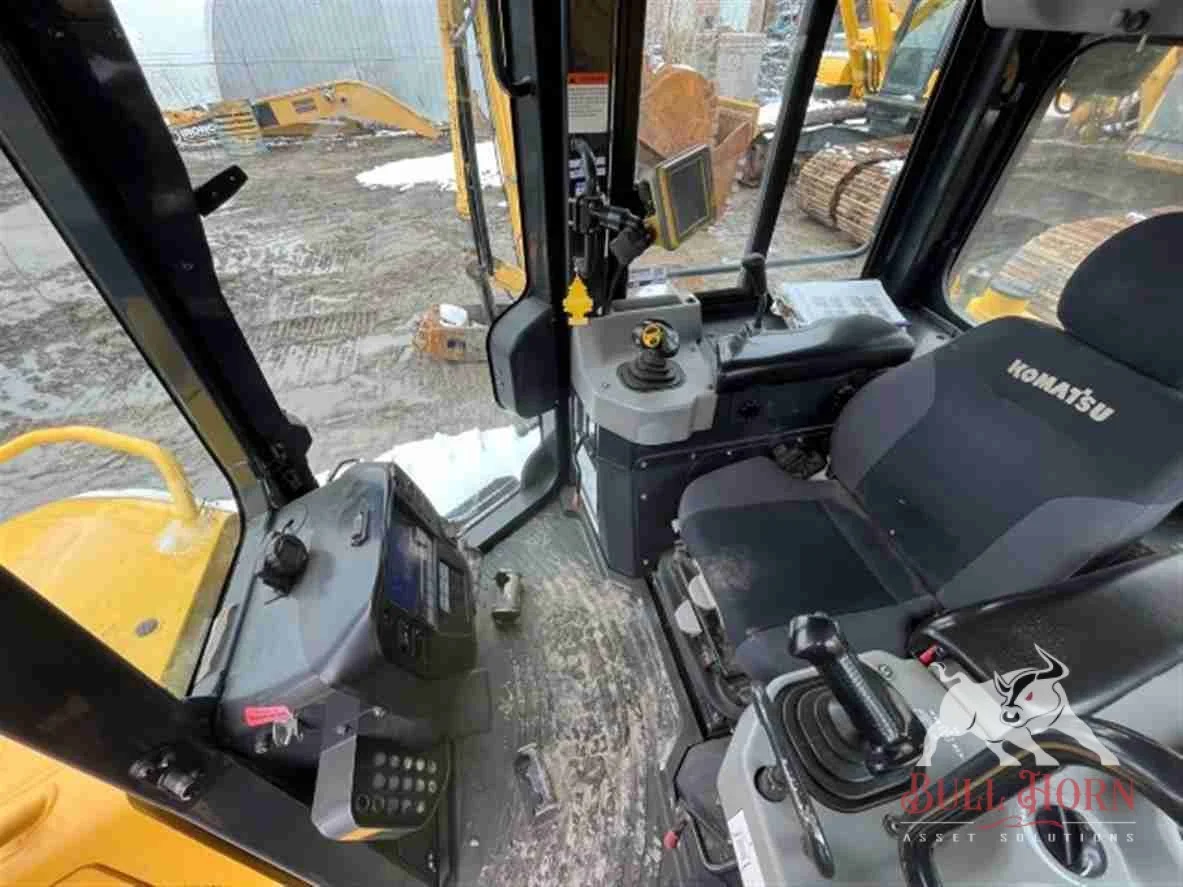 2019 Komatsu D61PX-24