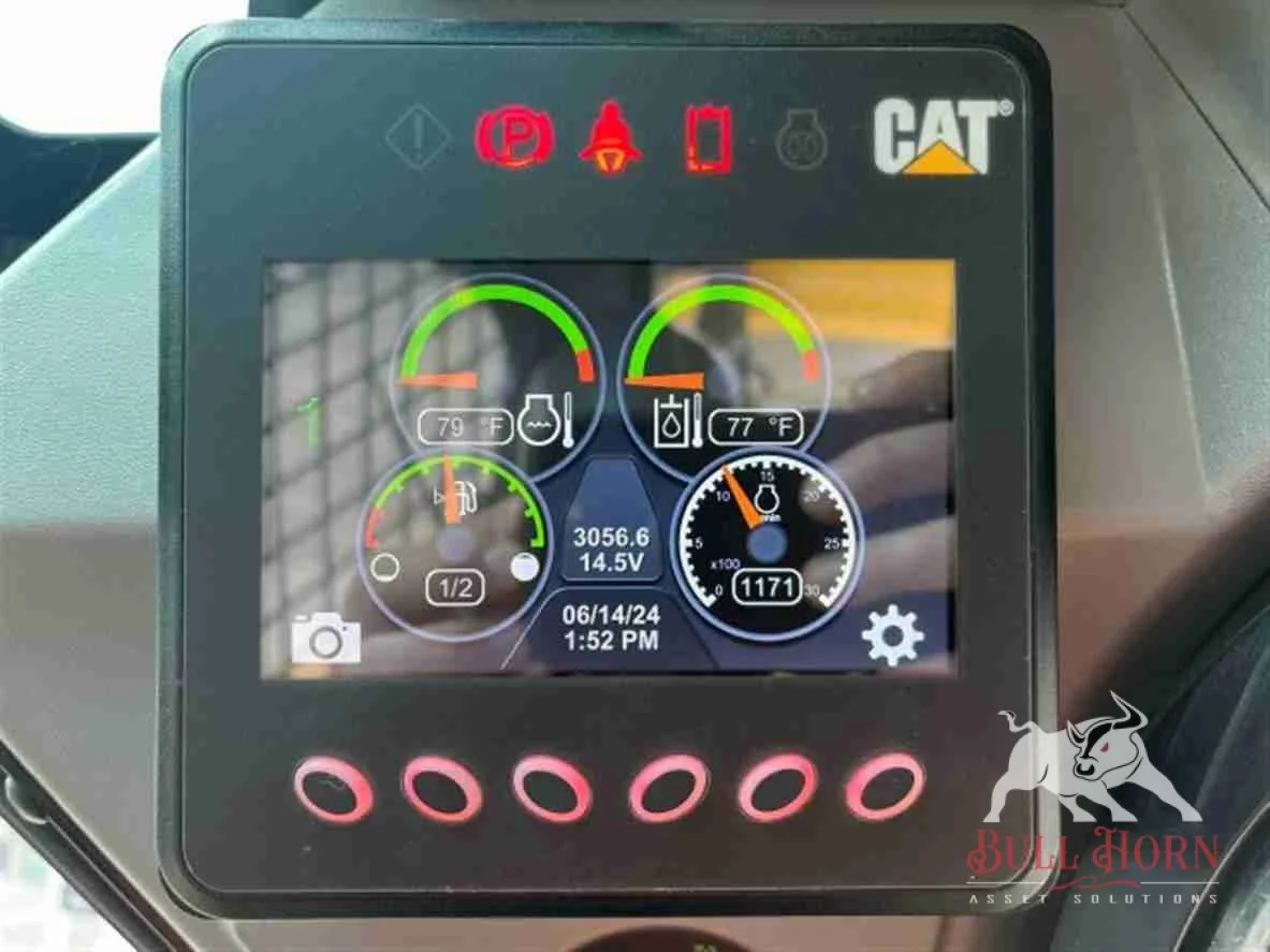 2022 CAT 242D3 Skid Steer