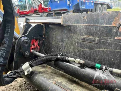 2022 CAT 242D3 Skid Steer