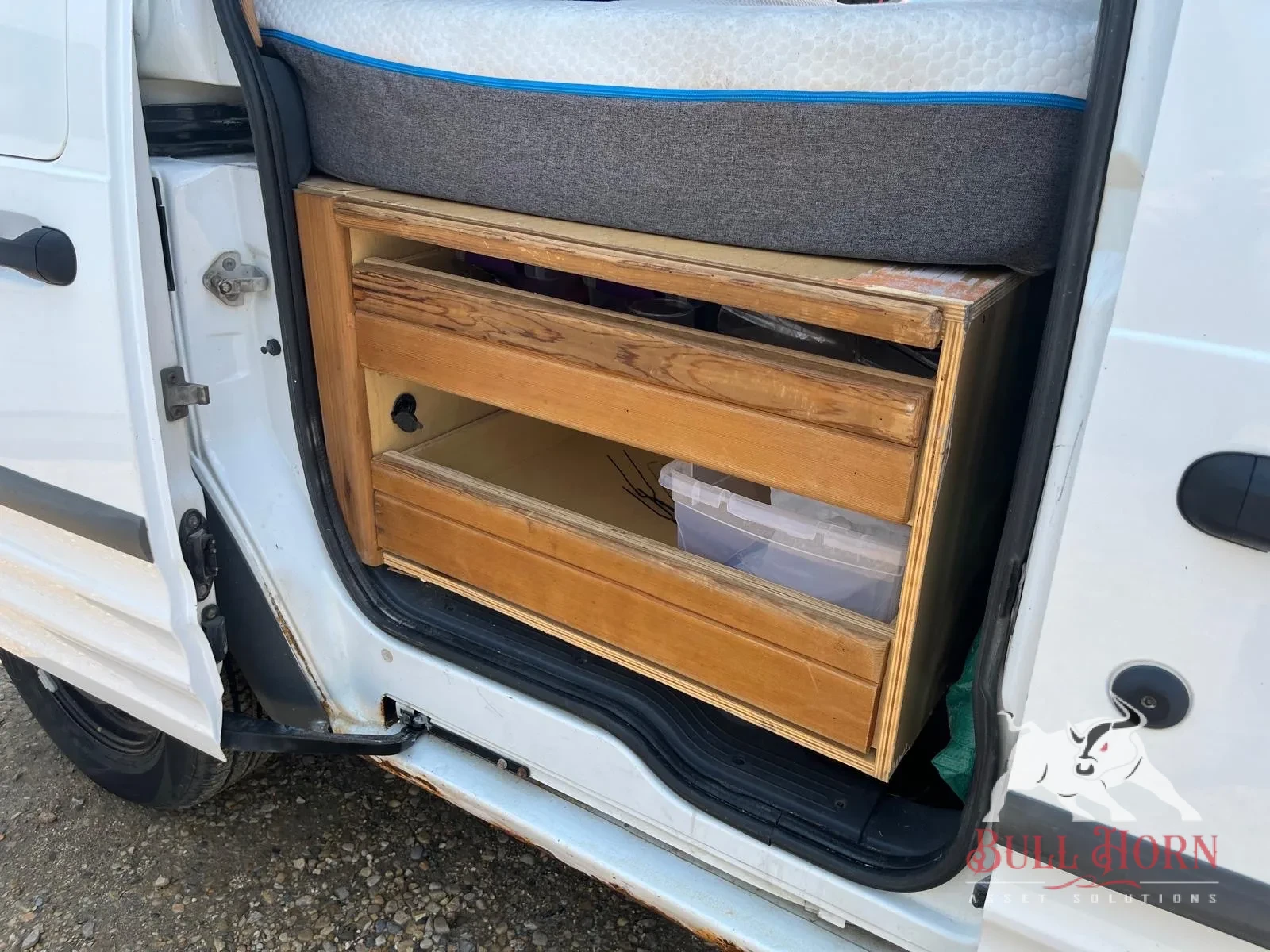 2010 FORD Transit Connect XLT