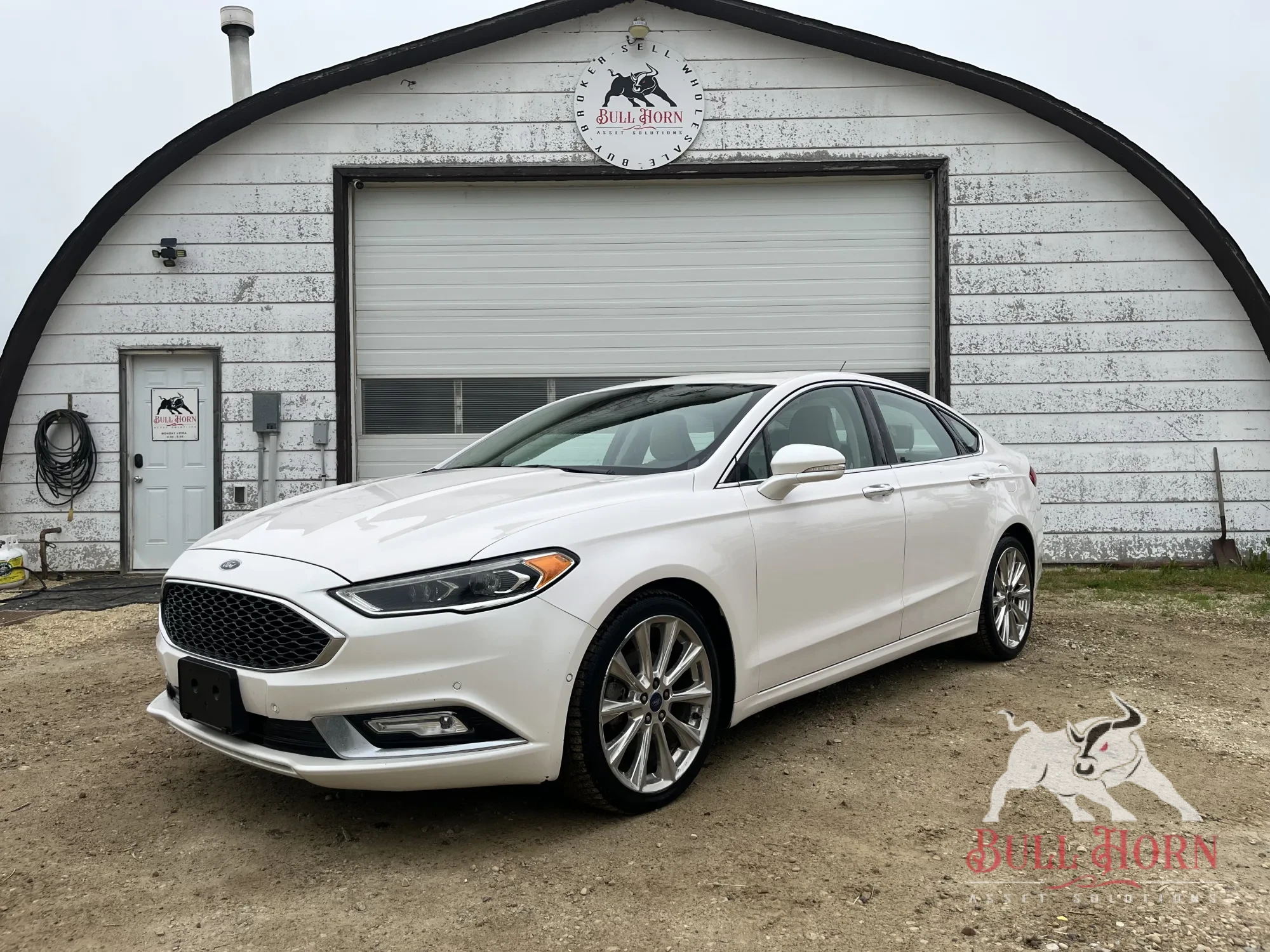 2017 FORD Fusion platinum