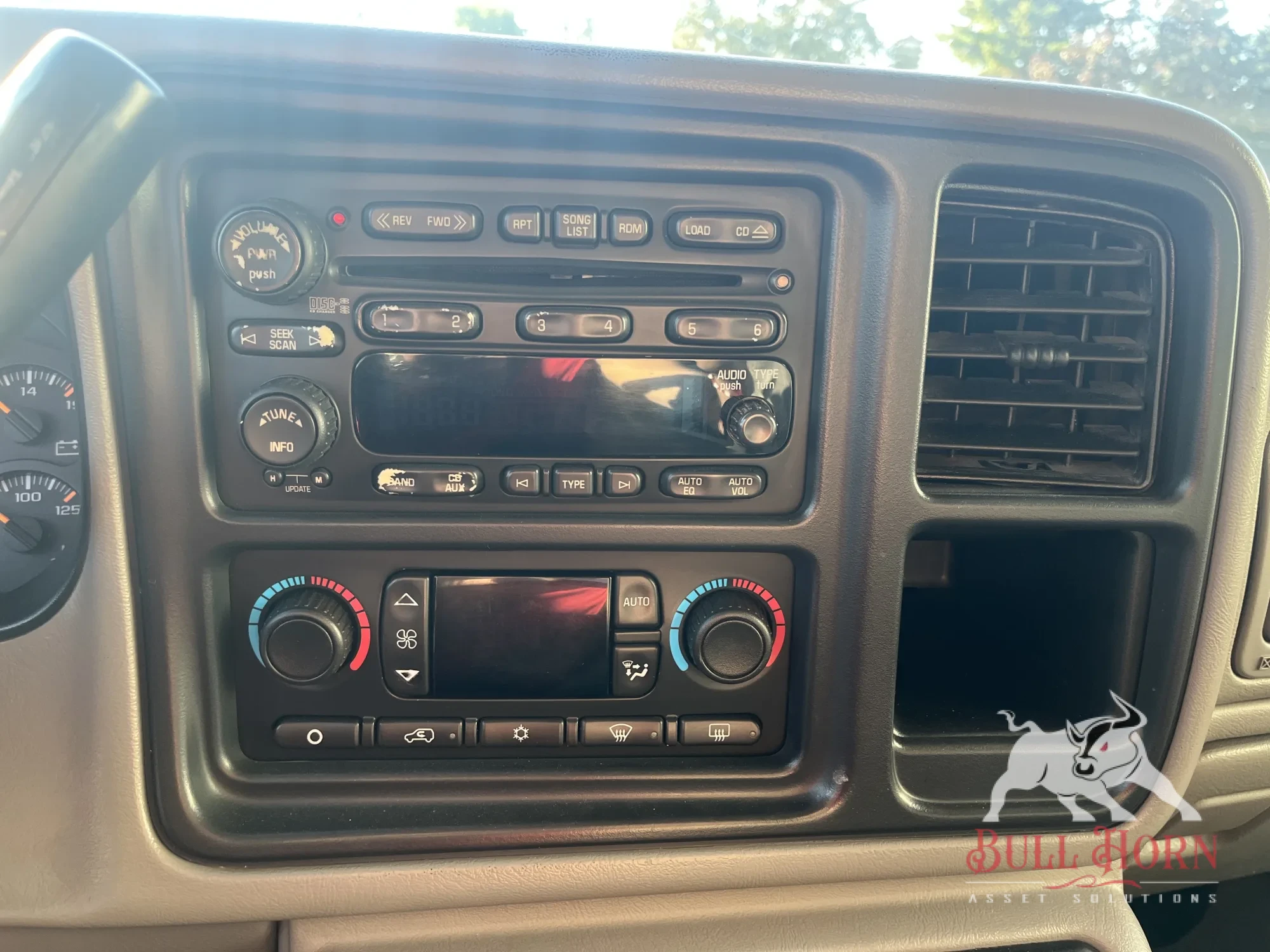 2005 GMC Sierra 2500 (3/4 Ton)