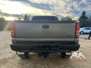 2005 GMC Sierra 2500 (3/4 Ton)